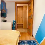 Luxury 4-bedroom In Centre - Self-check In & Fast Wifi * Varsó