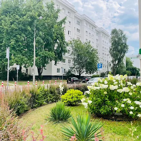 Luxury 4-bedroom In Centre - Self-check In & Fast Wifi Apartman *