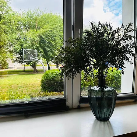 Apartman Luxury 4-bedroom In Centre - Self-check In & Fast Wifi *