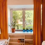 Luxury 4-bedroom In Centre - Self-check In & Fast Wifi * وارسو