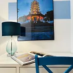 شقة Luxury 4-bedroom In Centre - Self-check In & Fast Wifi *