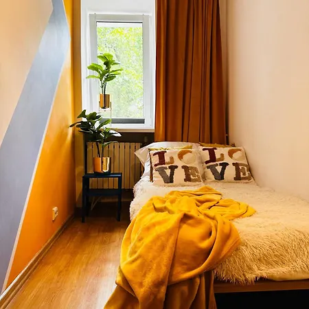 Luxury 4-bedroom In Centre - Self-check In & Fast Wifi