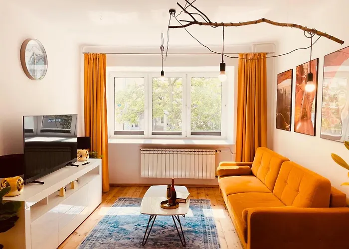 Luxury 4-bedroom In Centre - Self-check In & Fast Wifi