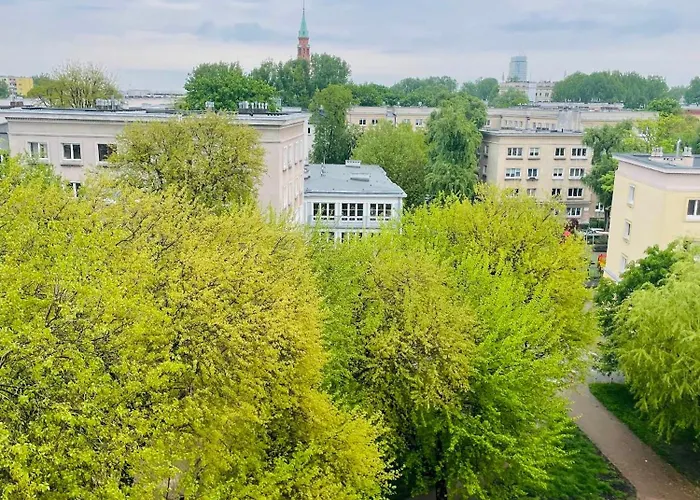 Luxury 4-bedroom In Centre - Self-check In & Fast Wifi *