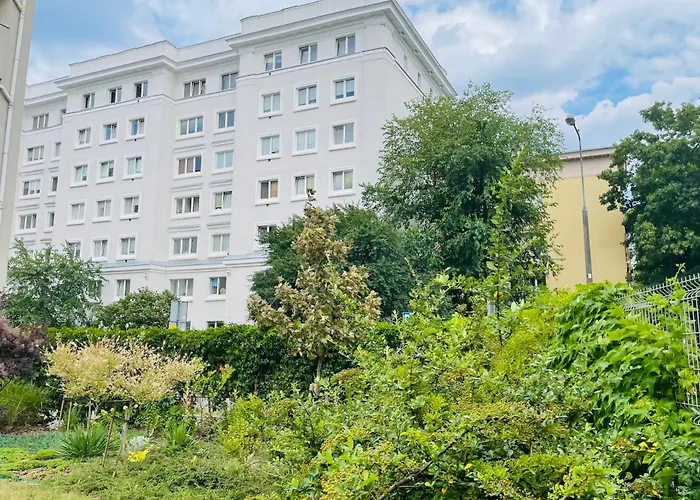 Luxury 4-bedroom In Centre - Self-check In & Fast Wifi Lejlighed Warszawa