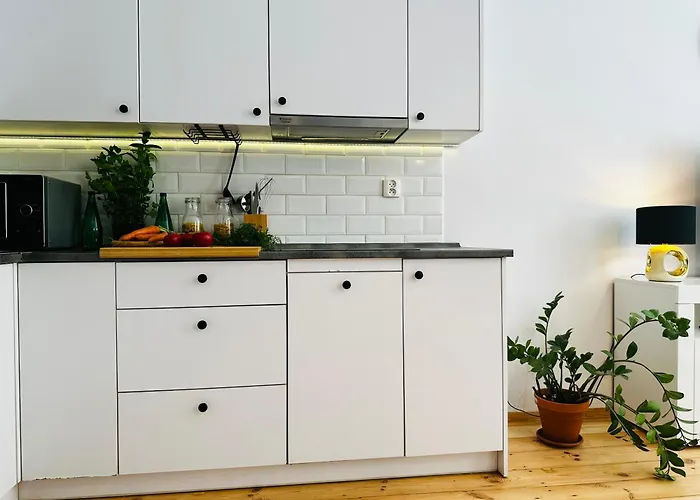 Lejlighed Luxury 4-bedroom In Centre - Self-check In & Fast Wifi