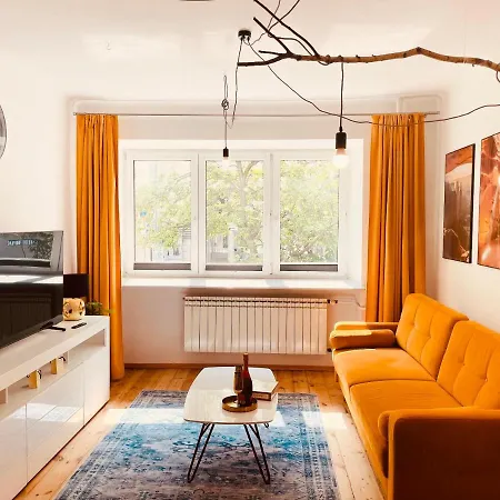 Luxury 4-bedroom In Centre - Self-check In & Fast Wifi