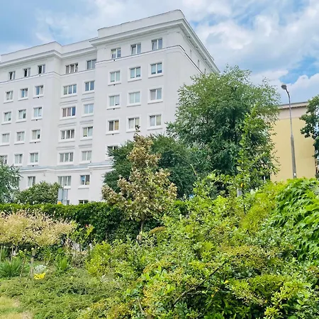 Luxury 4-bedroom In Centre - Self-check In & Fast Wifi Lägenhet Warszawa