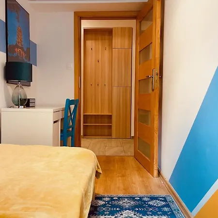 Luxury 4-bedroom In Centre - Self-check In & Fast Wifi